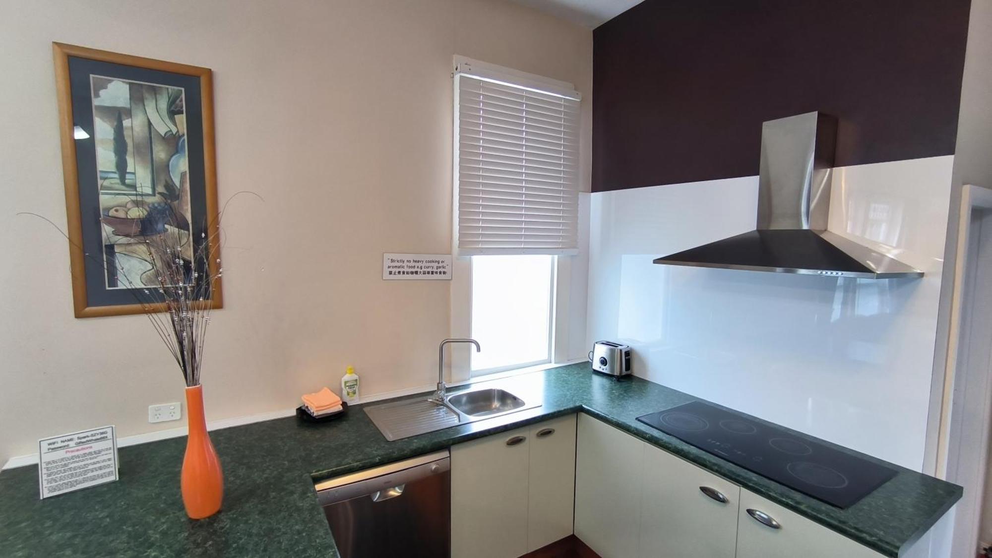 City Centre Superior Villa 3 Large Double Bedrooms Крайстчърч Екстериор снимка